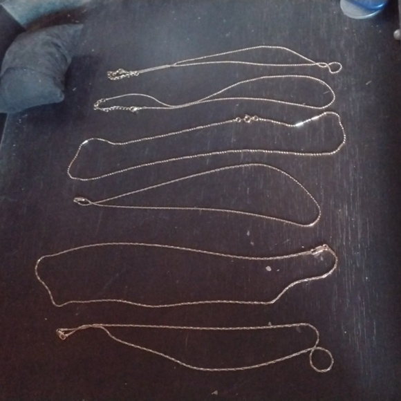 Necklace Lot - Picture 1 of 3